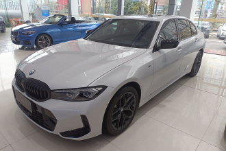 宝马3系 2025款 330Li M运动曜夜套装