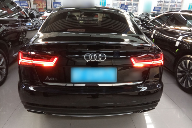 奥迪A6L 2018款 30周年年型 35 TFSI 时尚型车身外观6