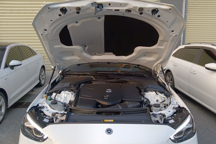 奔驰C级新能源 2024款 改款三 C 350 eL机舱底盘24