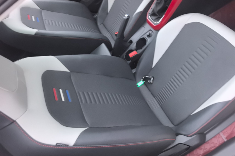 大众 Polo 2023款 改款 Plus 1.5L 自动炫彩科技版局部细节41