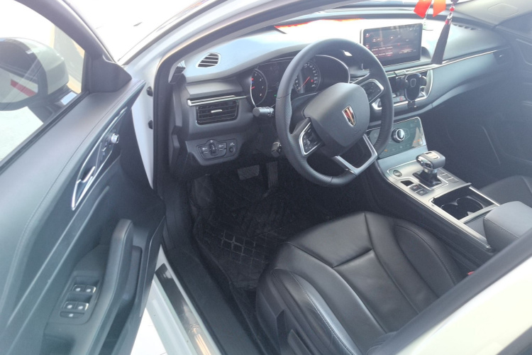 红旗H5 2020款 1.5T DCT旗韵版中控内饰20