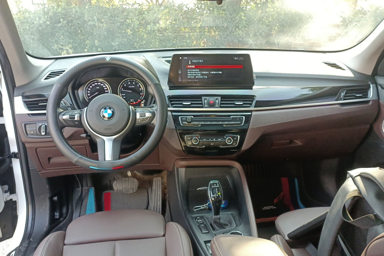 宝马X1 2022款 sDrive25Li 领先型中控内饰12