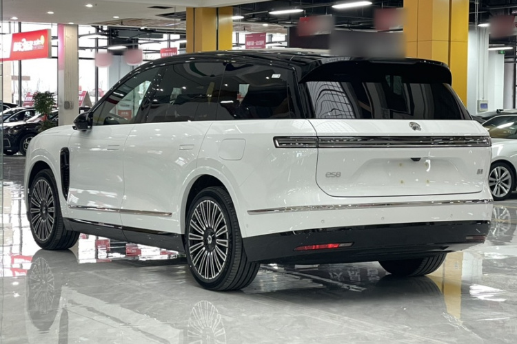 蔚来ES8 2026款 六座行政豪华版车身外观6004