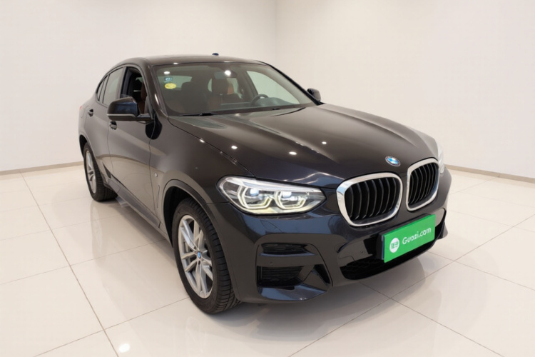 宝马X4 2020款 xDrive25i M运动套装车身外观3
