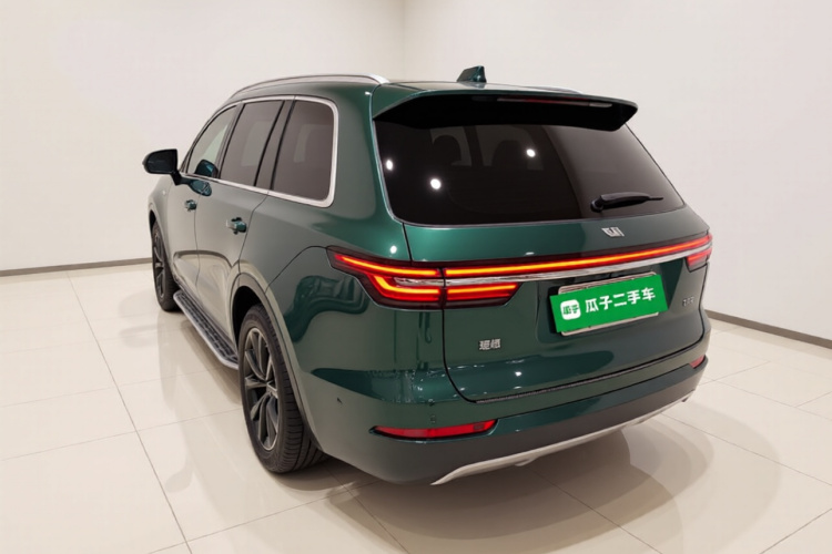 理想汽车 理想ONE 2021款 增程6座版车身外观5