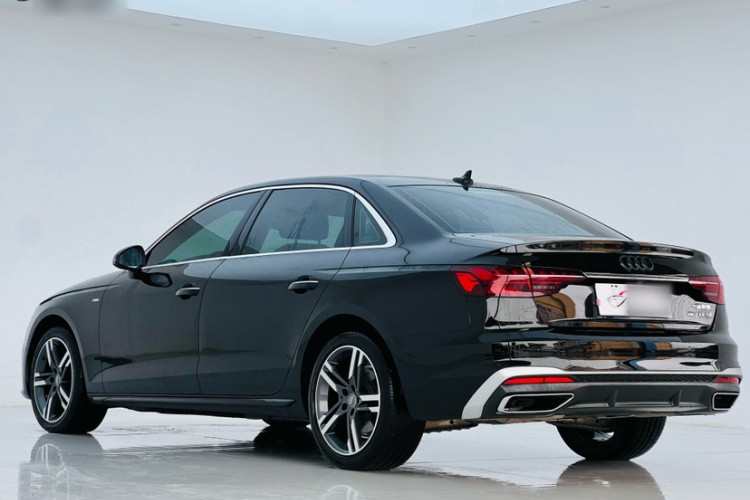 奥迪A4L 2020款 40 TFSI 豪华动感型车身外观6002