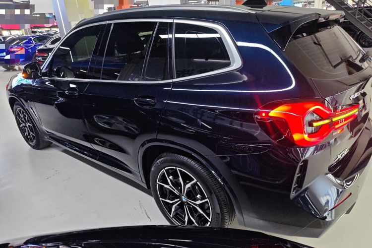 宝马X3 2022款 改款 xDrive25i M运动套装车身外观6003