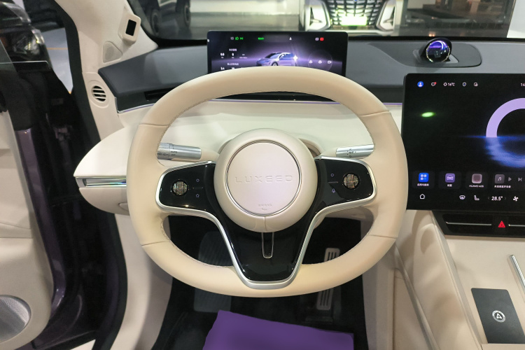 鸿蒙智行 智界R7 2024款 纯电 736km UItra局部细节13