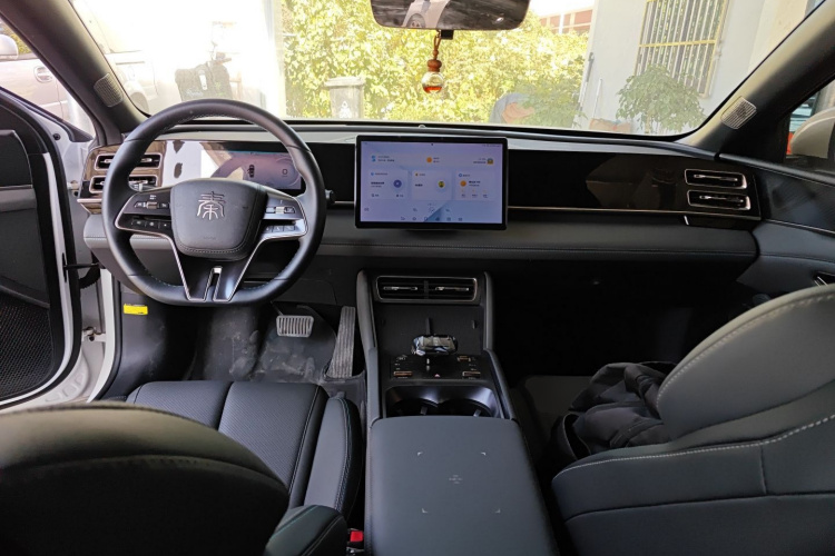 比亚迪 秦L 2024款 DM-i 120KM领先型中控内饰12