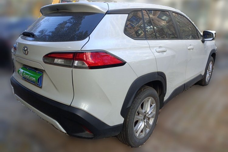 丰田 卡罗拉锐放 2023款 2.0L 先锋版车身外观7