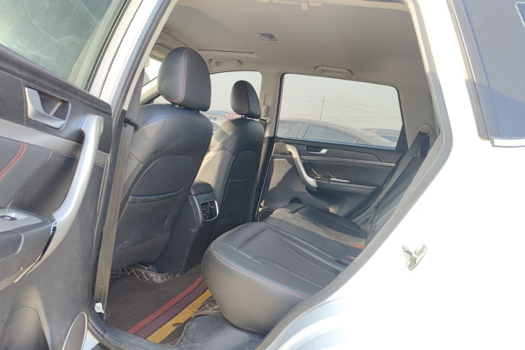 哈弗M6 2018款 1.5T 手动两驱精英型中控内饰21