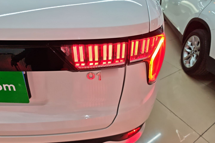 领克01 2017款 2.0T 四驱劲Pro版车身外观6006