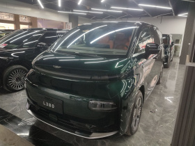 吉利银河 翼真L380 2024款 140度 6座 四驱Ultra