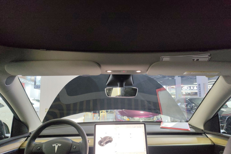 特斯拉 Model Y 2022款 后轮驱动版局部细节22