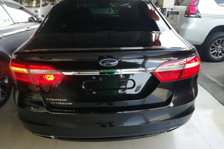 福特 金牛座 2015款 EcoBoost 245 至尊型车身外观6004