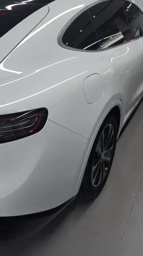 鸿蒙智行 智界R7 2025款 增程 331km Ultra讲解1