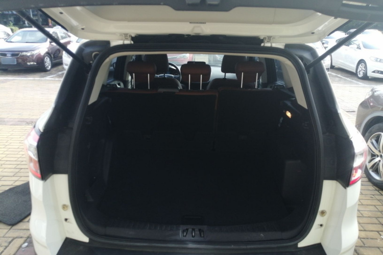 福特 翼虎 2017款 EcoBoost 180 两驱精翼型局部细节23