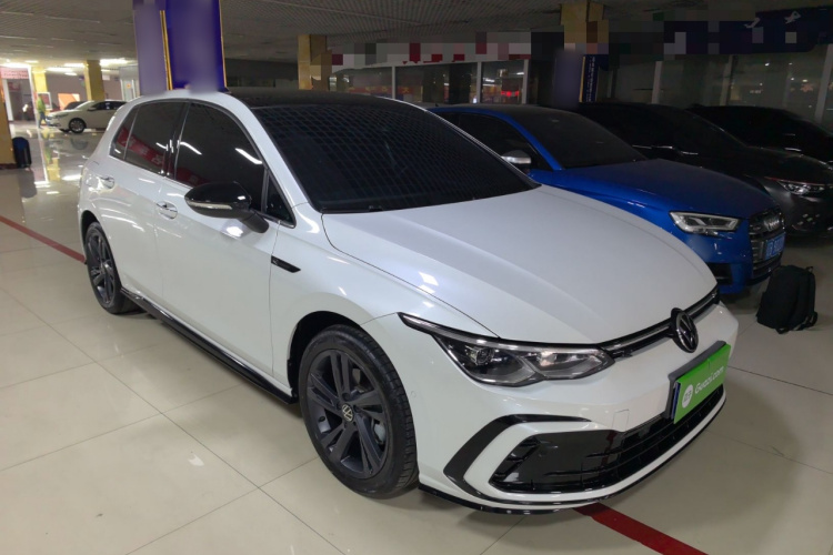 大众 高尔夫 2023款 改款 280TSI DSG R-Line Lite车身外观3