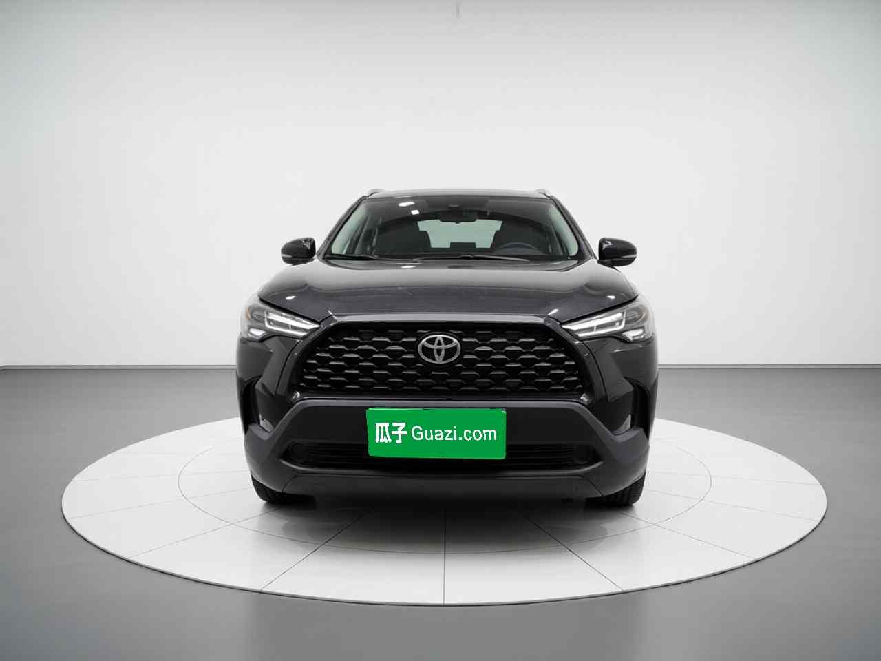 丰田 卡罗拉锐放 2024款 2.0L 先锋版(1)