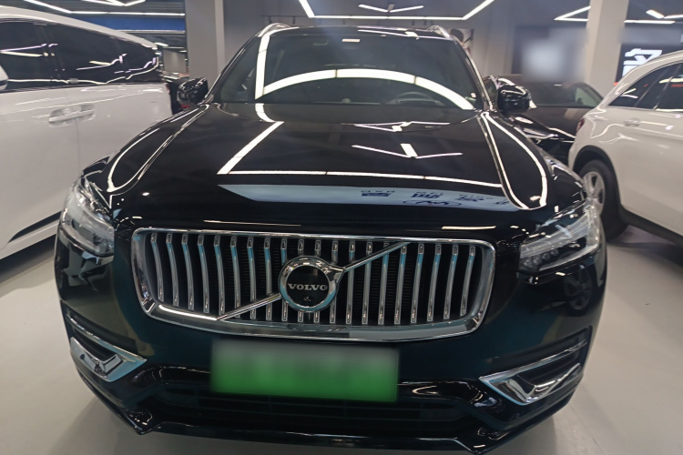 沃尔沃XC90新能源 2022款 改款 E驱混动 T8 智尊豪华版 7座车身外观2