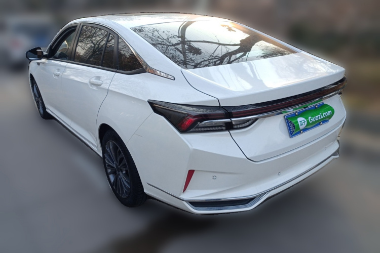 东风风神 奕炫MAX 2021款 1.5T 超能型爸版车身外观5