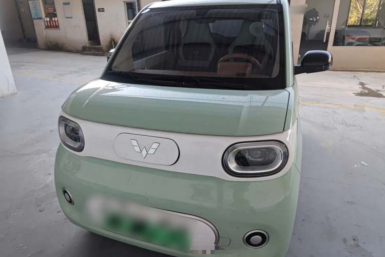 五菱汽车 宏光MINIEV 2024款 第三代 215km 青春版车身外观2