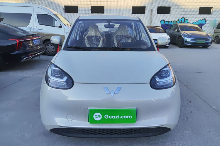 五菱汽车 五菱缤果 2025款 203km 轻享款车身外观2