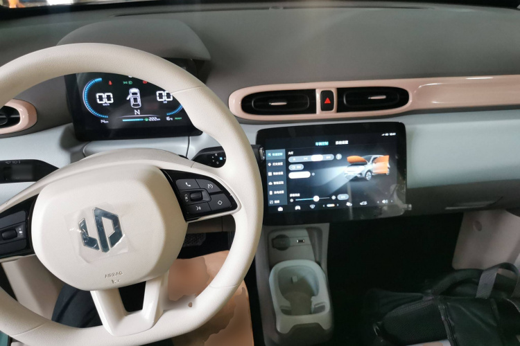 零跑汽车 零跑T03 2025款 310舒享版中控内饰12