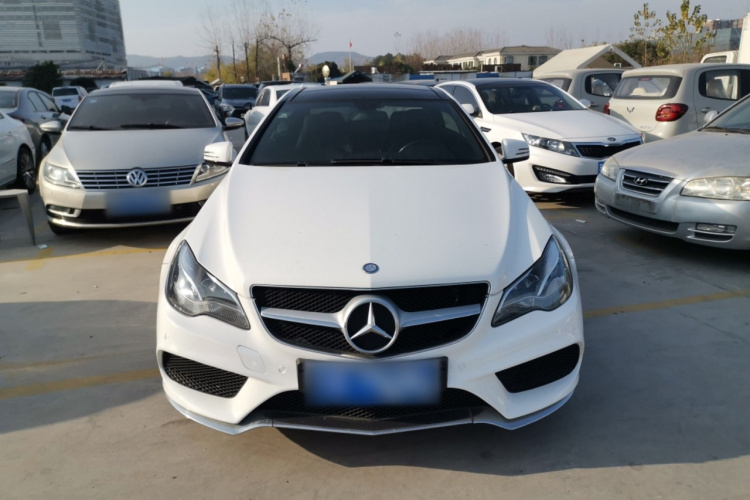 奔驰E级(进口) 2014款 E 200 轿跑版车身外观2