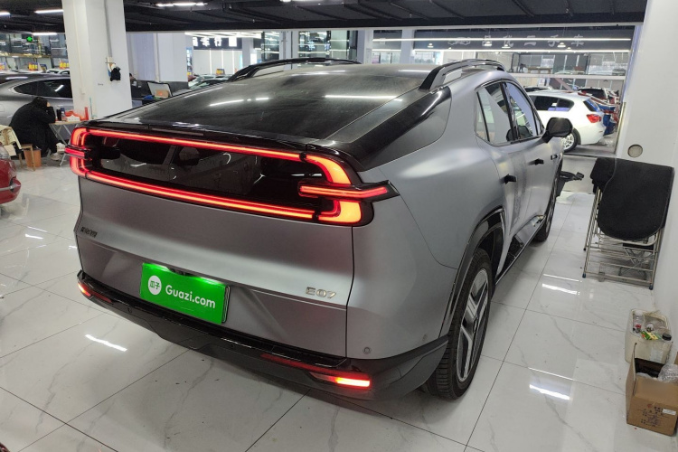 长安启源E07 2025款 纯电 四驱 90kWh Ultra高性能版车身外观6005