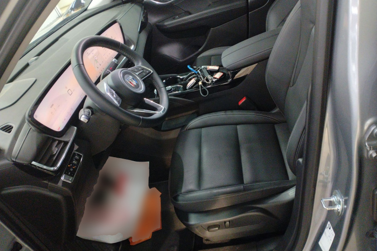 别克 昂科威 2025款 25T 进享白金版中控内饰19