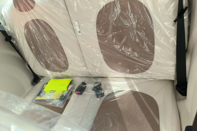 奔腾小马 2026款 222km 闪耀马中控内饰21