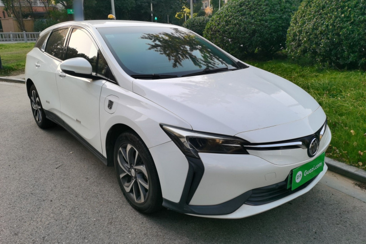 别克 微蓝6 2019款 互联时尚型车身外观6002