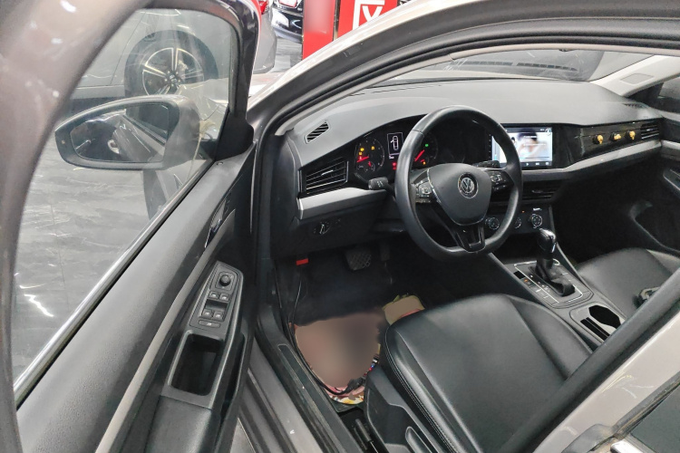 大众 宝来 2019款 改款 1.5L 自动时尚型 国VI中控内饰7003