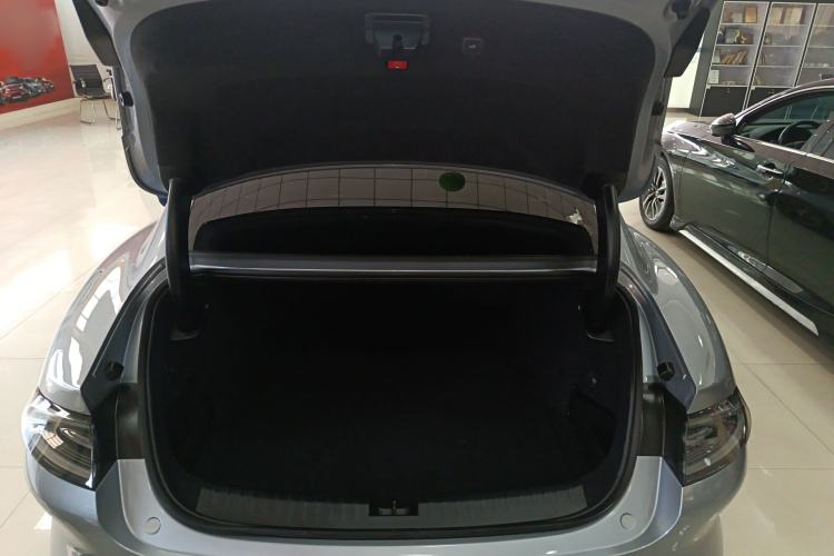 小米汽车 小米SU7 Ultra 2025款 Ultra机舱底盘23