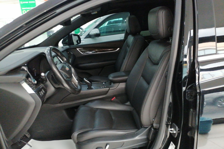凯迪拉克XT5 2018款 28E 四驱技术型中控内饰19