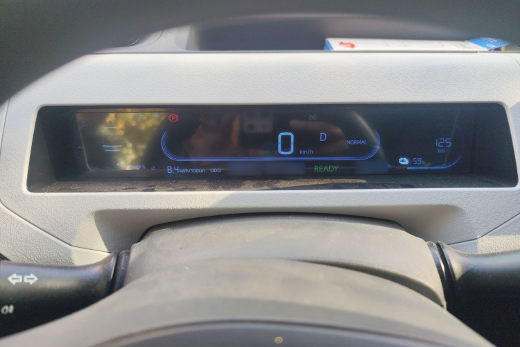 吉利银河 2024款 熊猫mini 200km 耐力熊局部细节14