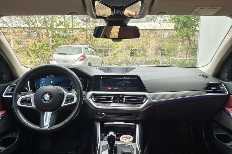 宝马3系 2022款 改款 325Li M运动曜夜套装中控内饰7001