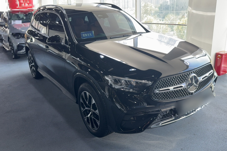 奔驰GLC 2024款  改款 GLC 260 L 4MATIC 豪华型 5座车身外观6008