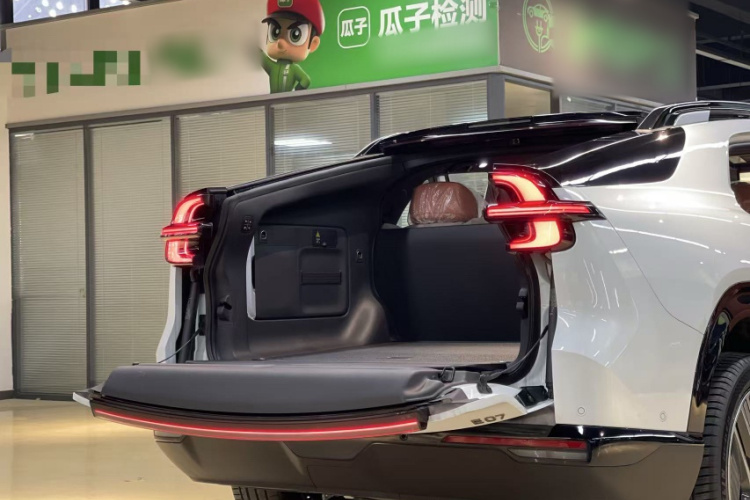 长安启源E07 2026款 纯电 四驱 90kWh 大成版车身外观6006