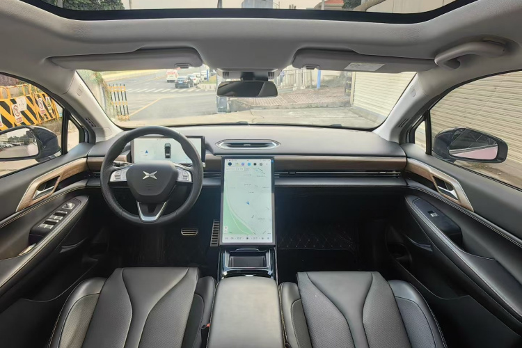小鹏P5 2021款 460G+中控内饰7008