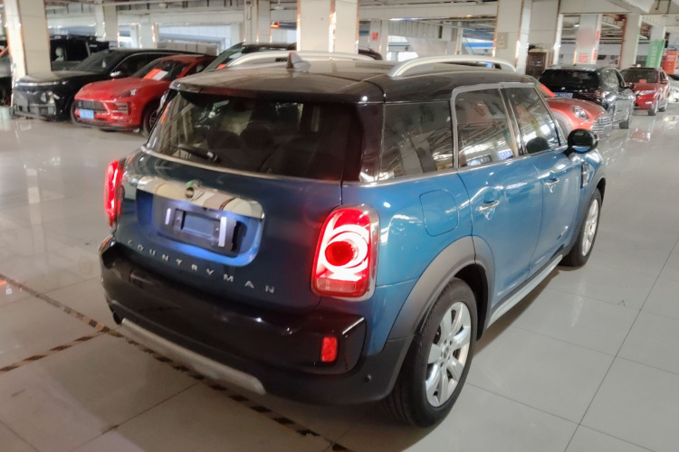MINI Countryman 2017款 1.5T COOPER ALL4 探险家车身外观6005