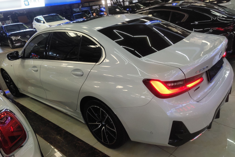 宝马3系 2023款 325Li xDrive M运动套装车身外观6003
