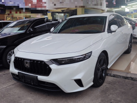 本田 英仕派 2023款 260TURBO 精致版