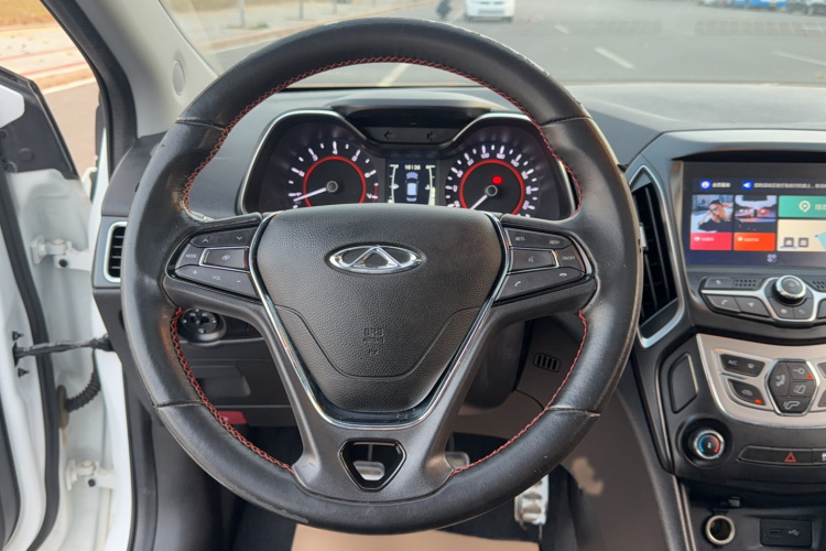 奇瑞 艾瑞泽5 2018款 1.5L 手动致敬青春版局部细节13