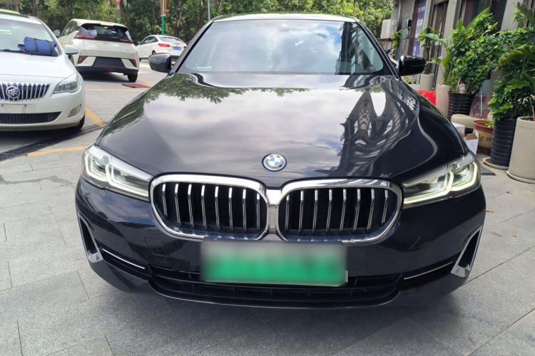 宝马5系新能源 2022款 改款 535Le 豪华套装车身外观2