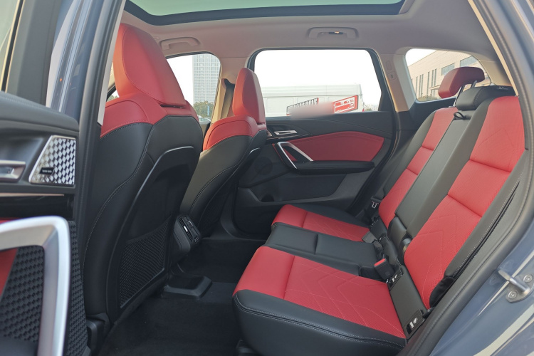 宝马X1 2024款 sDrive25Li X设计套装中控内饰7005