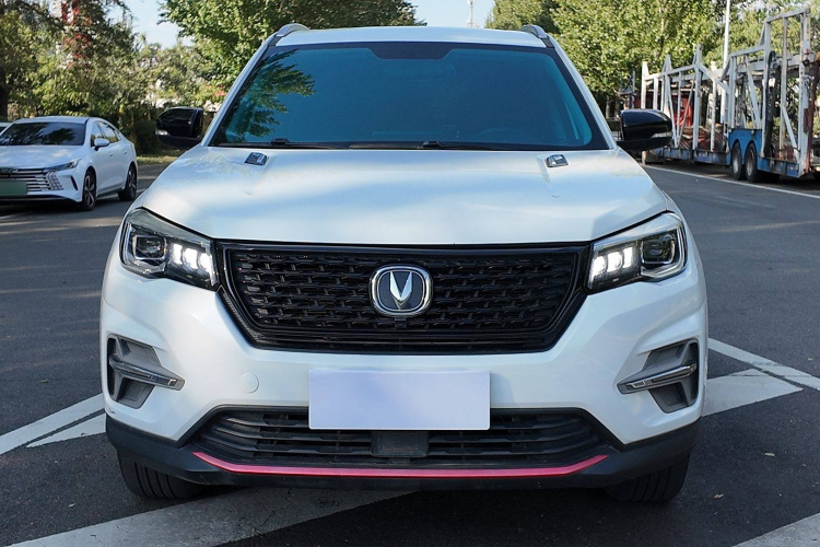 长安CS75 2021款 荣耀百万版 280T DCT豪华型车身外观6001