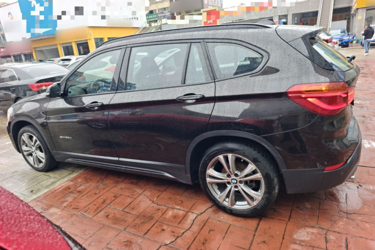 宝马X1 2016款 sDrive20Li 豪华型车身外观6003