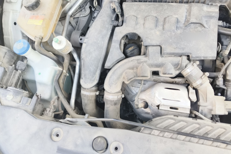 东风风神AX7 2018款 经典 1.6T 自动豪华型局部细节9006